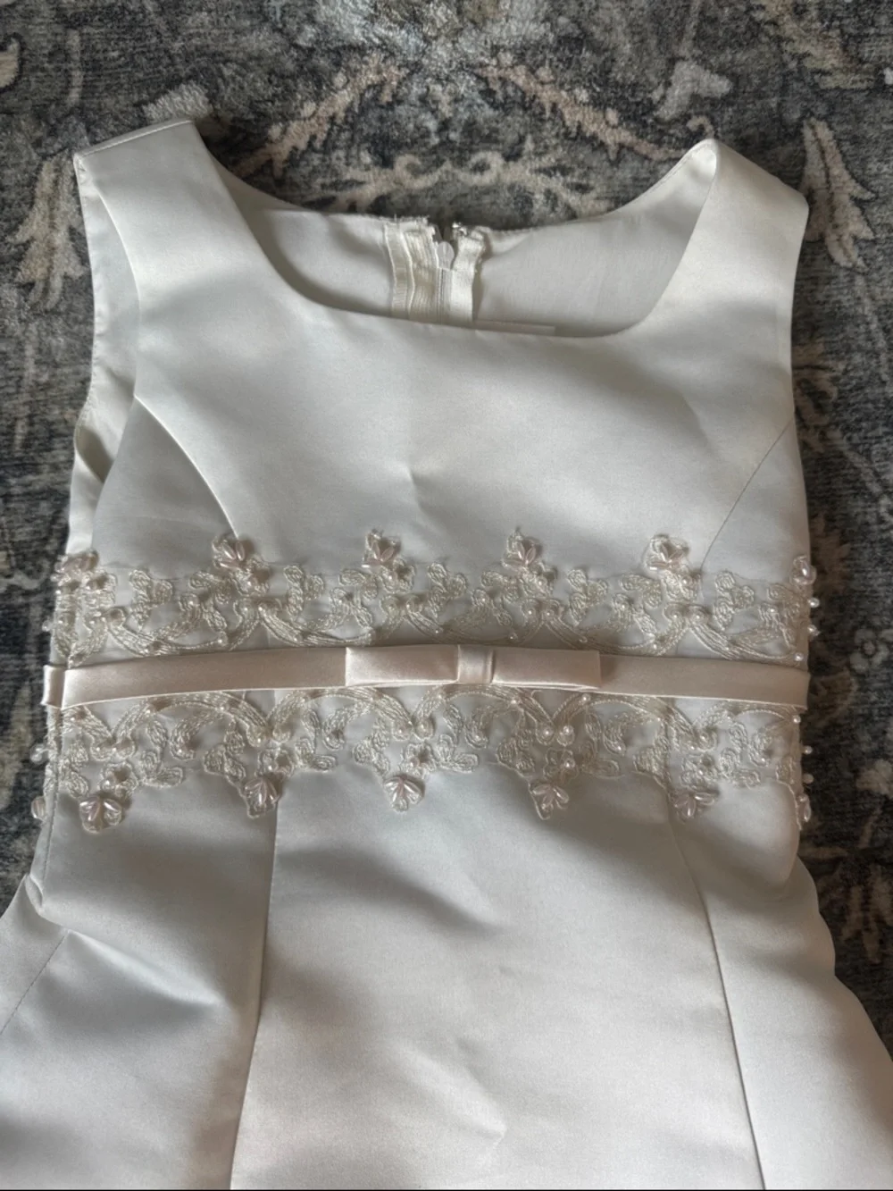 David’s Bridal Girls Dress - Picture 2 of 9